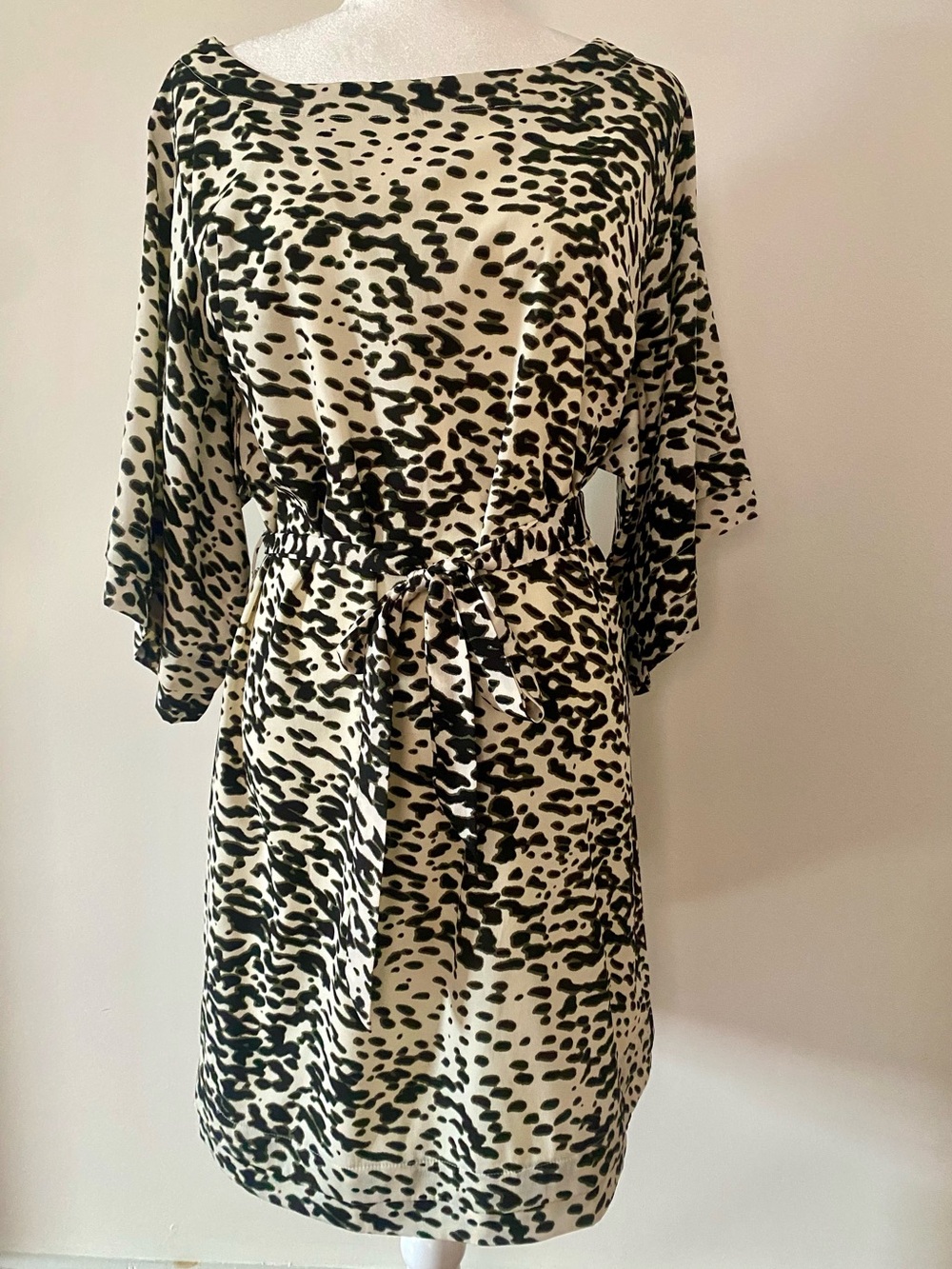 Walter Baker Leopard Print Kimono Sleeve Tie Waist Mini Dress Medium